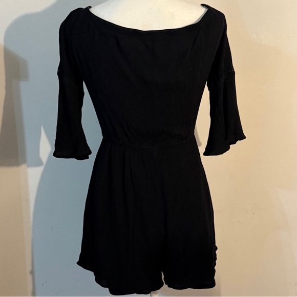 Love, Fire Black Embroidered Bell Sleeve Romper - Size XL - Picture 3 of 7